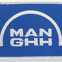 Aufgesticktes Emblem von MAN.